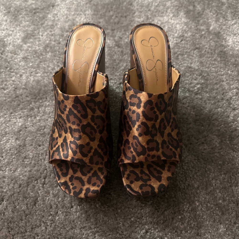 Women’s Shoes